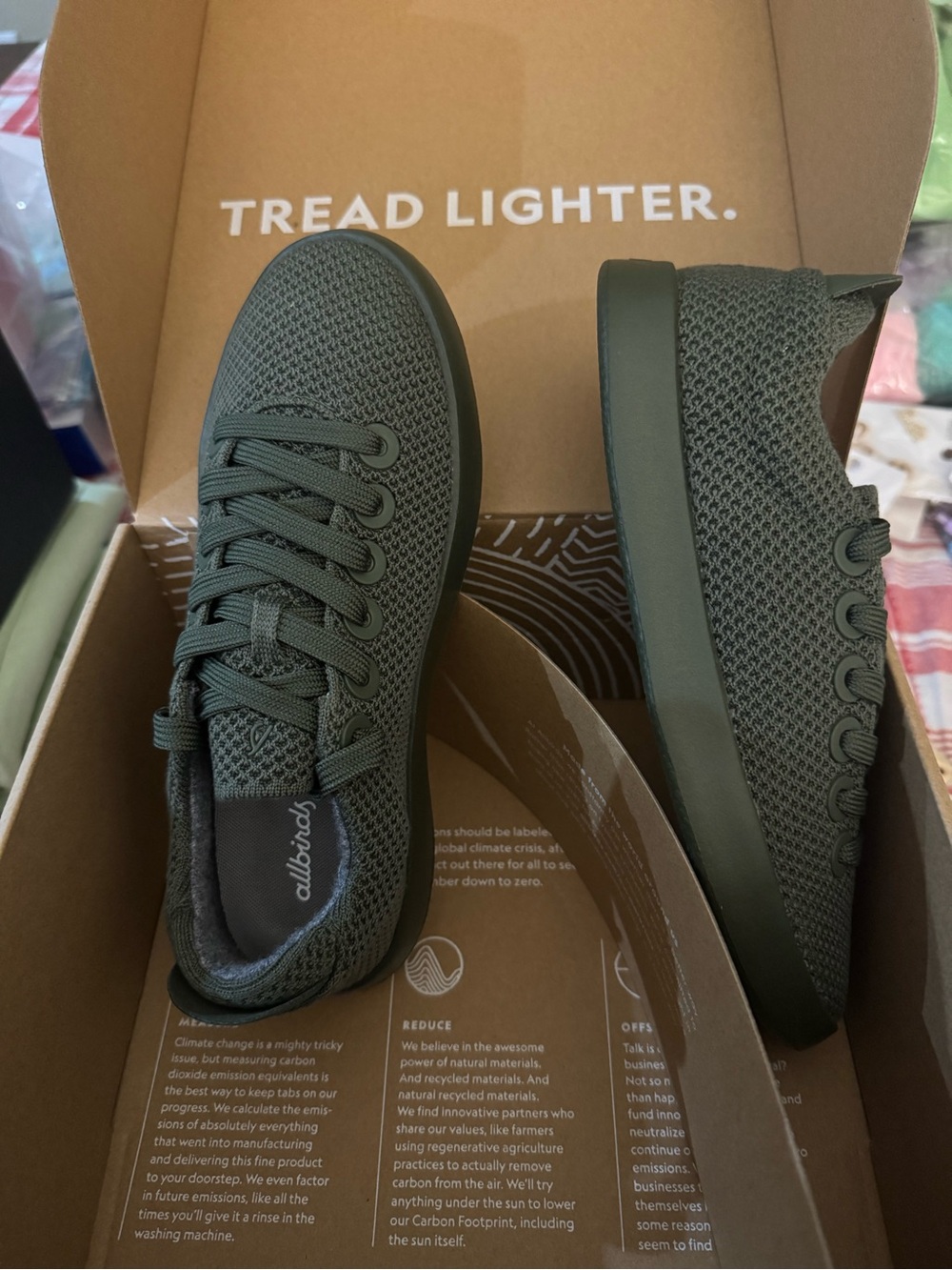 NIB Allbirds Wool Runner Mizzles - Olive Green Sneakers W US 6 EU 36